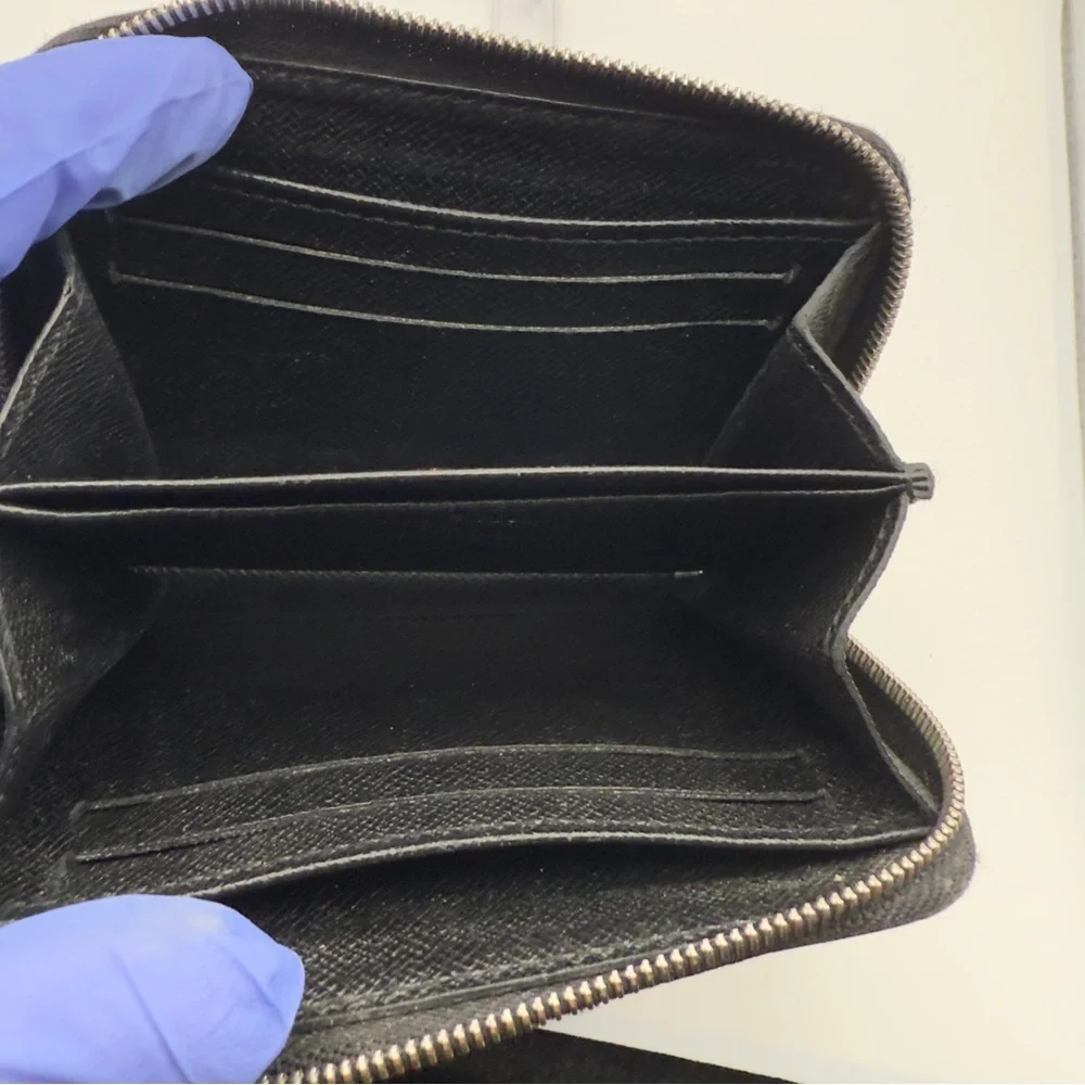 Louis Vuitton Epi Leather Coin Purse Black | Women’s | Pre-Owned